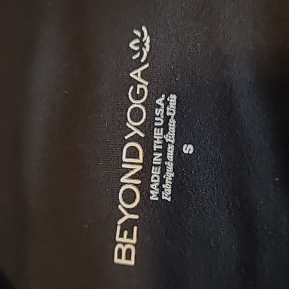 Beyond Yoga Leggings Womens Size S Black - Picture 4 of 4